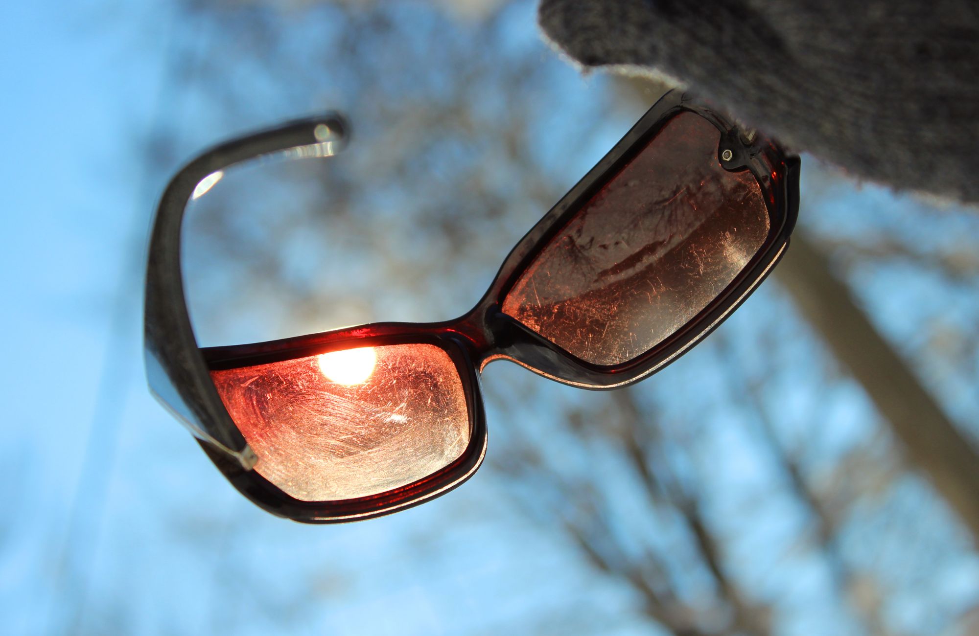 How to Fix Scratched Sunglasses: Quick & Easy Repair Tips